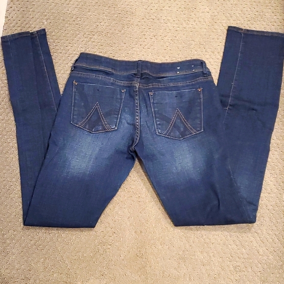 ๐ 2 for $35 sale ๐ Delia's brand ladies jeans " Taylor" 9/10l NEW - Picture 7 of 9